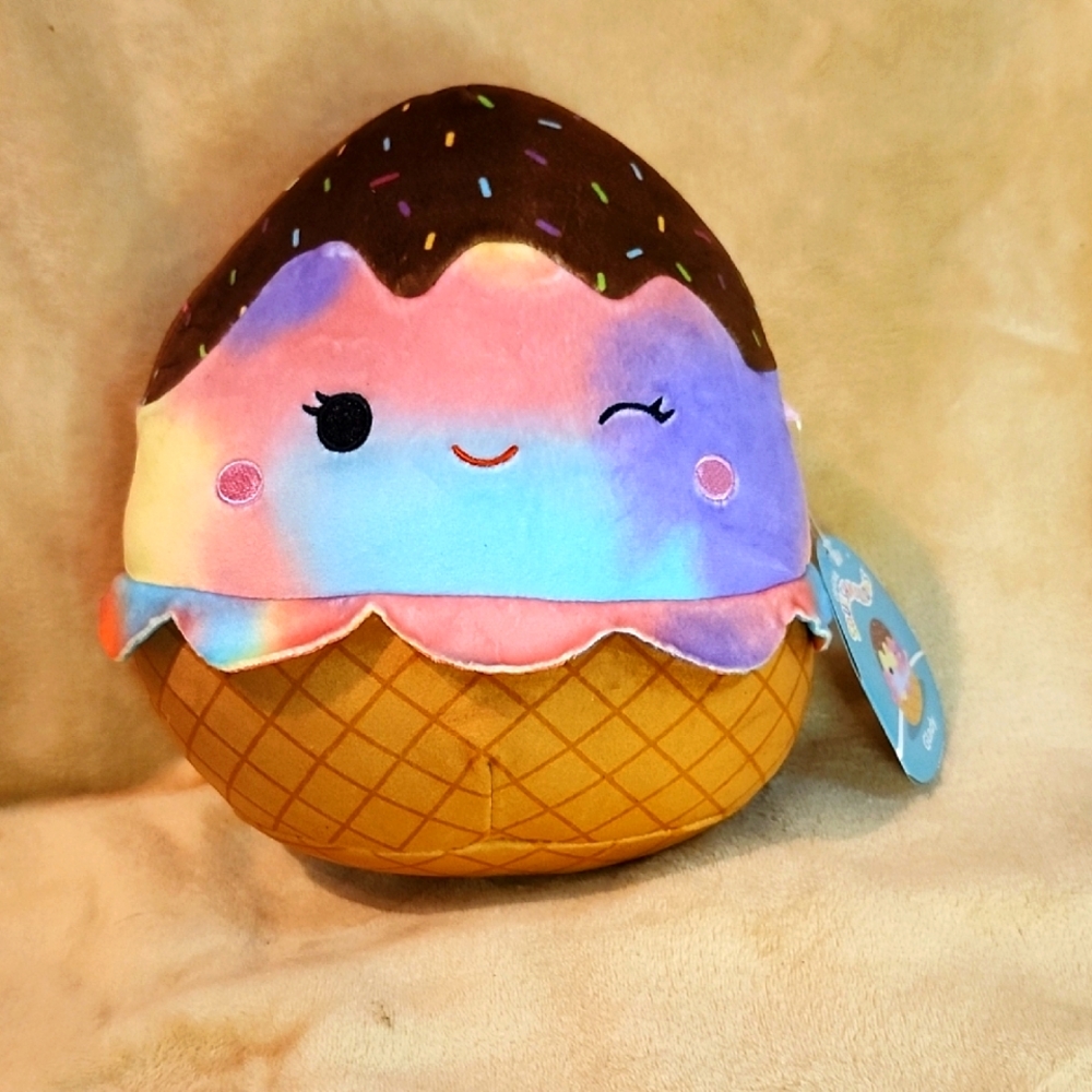 Squishmallow Ice Cream Cone Glady